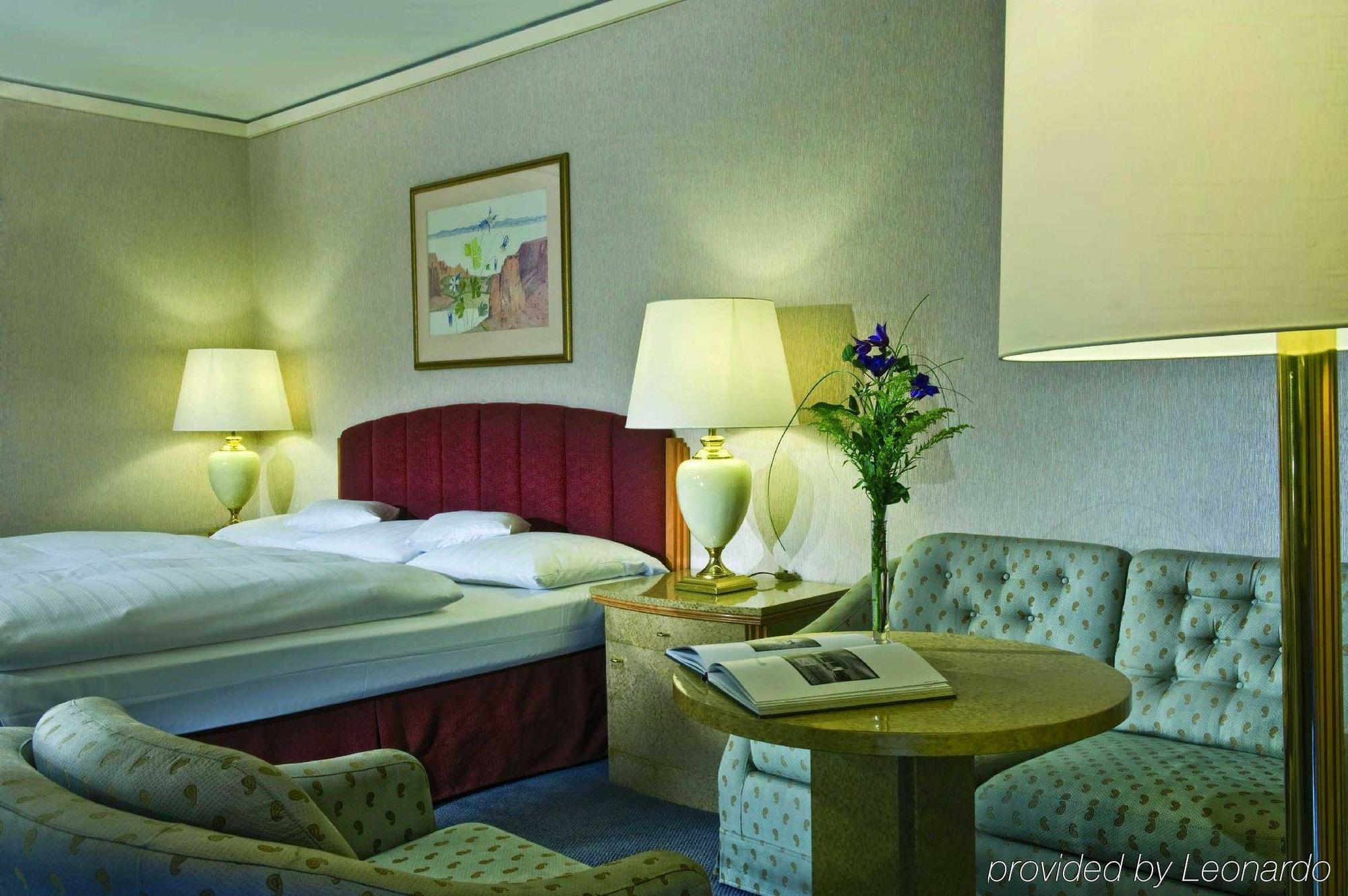 Maritim Grand Hotel Hanover Room photo