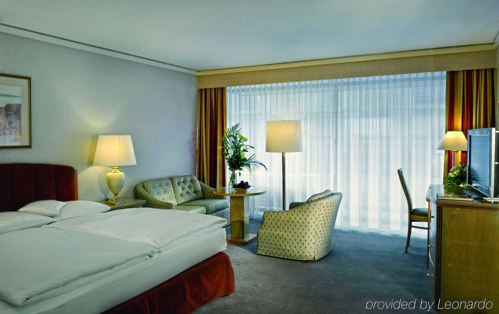 Maritim Grand Hotel Hanover Exterior photo