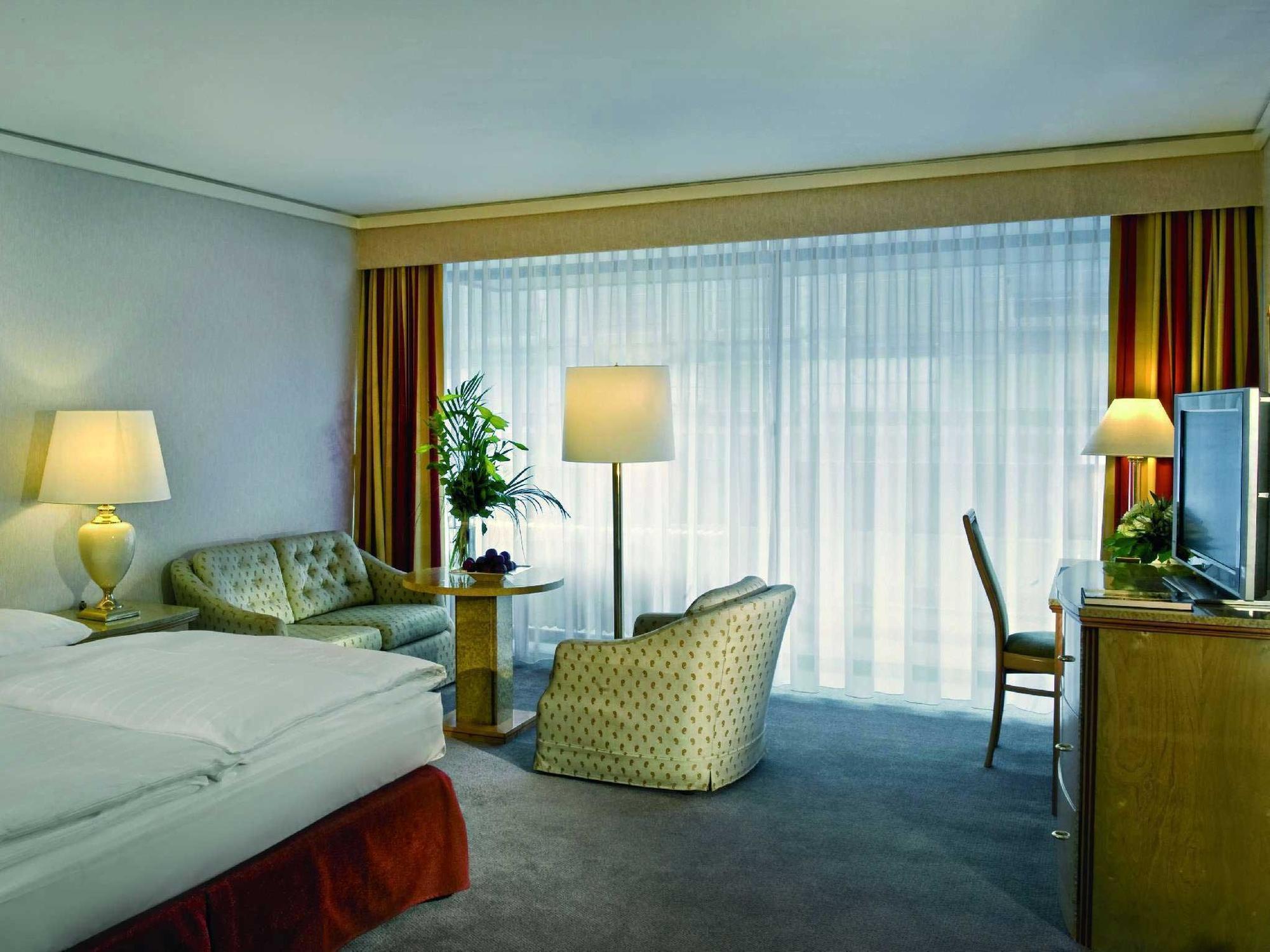 Maritim Grand Hotel Hanover Exterior photo